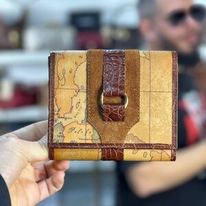 Alviero Martini Rare Tan Map Print Wallet